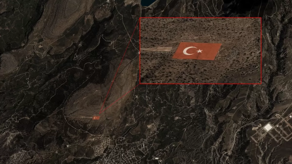Mut'ta Torosların zirvesine dev Türk bayrağı işlendi