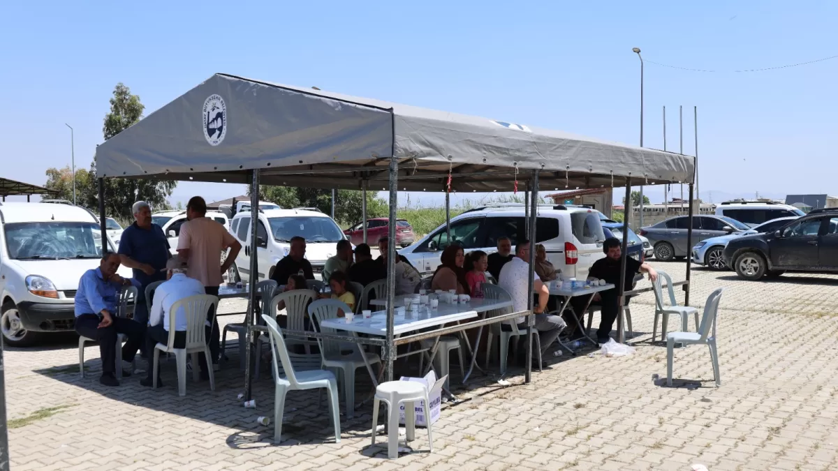 Hatay'da kurban kesimleri hijyenik mezbahalarda sürüyor