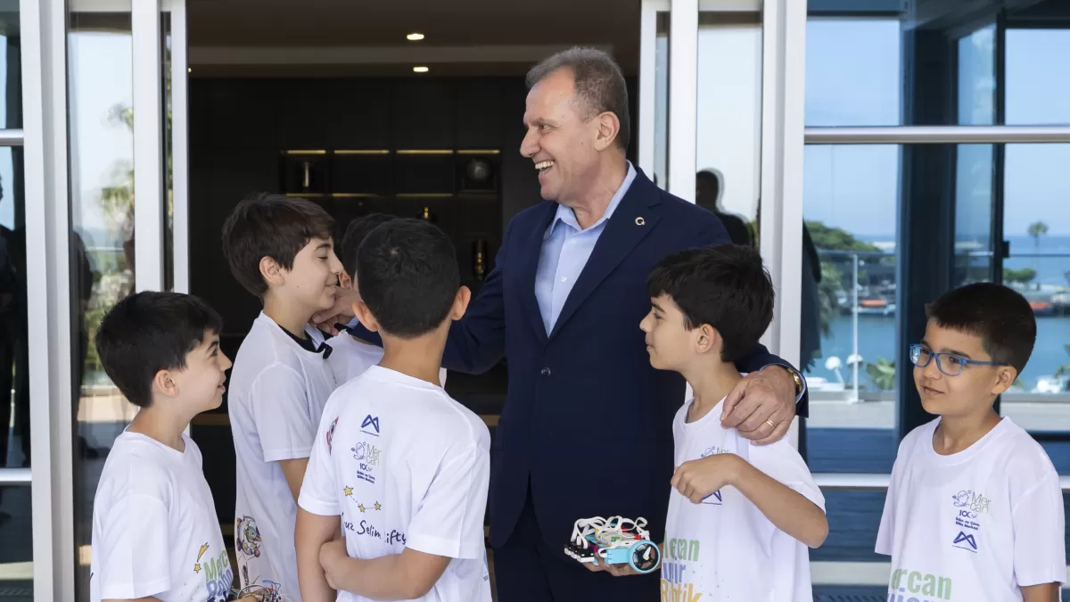 Mersinli öğrencilerden robotik başarısı: Dünya şampiyonasına gidiyorlar
