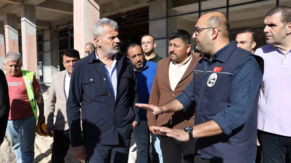 Hatay Büyükşehir'den Yayladağı'na iki yeni spor kompleksi