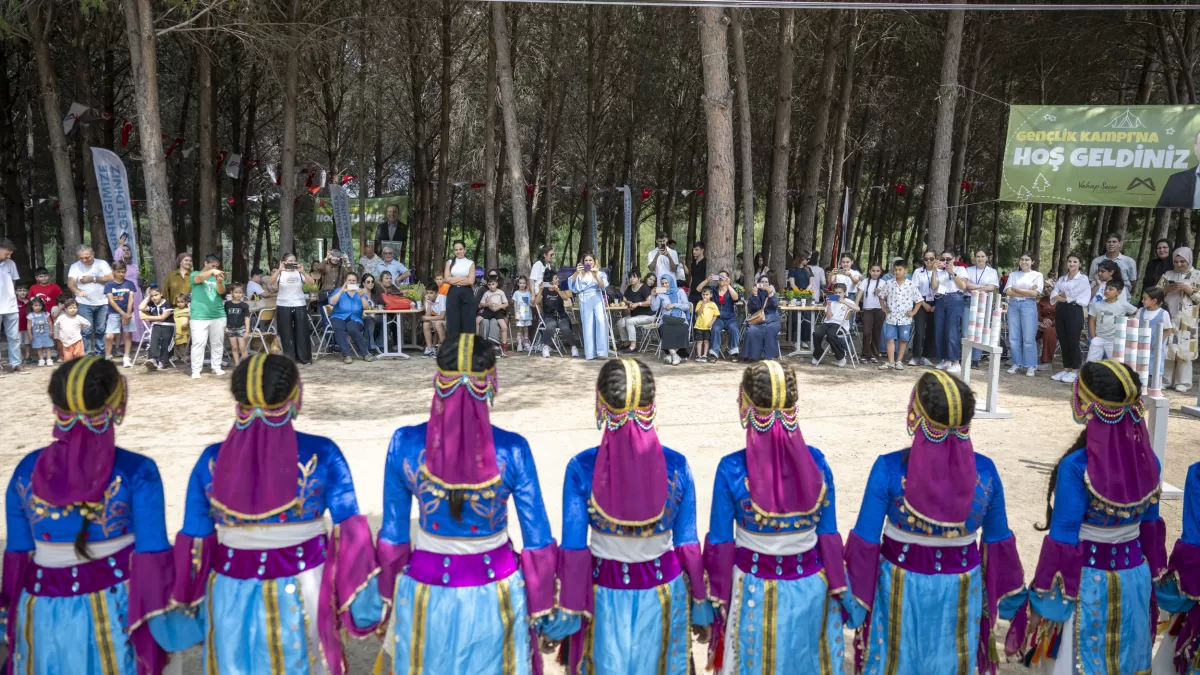 Tarsus'ta çocuklar geri dönüşümden zeka oyunları üretti