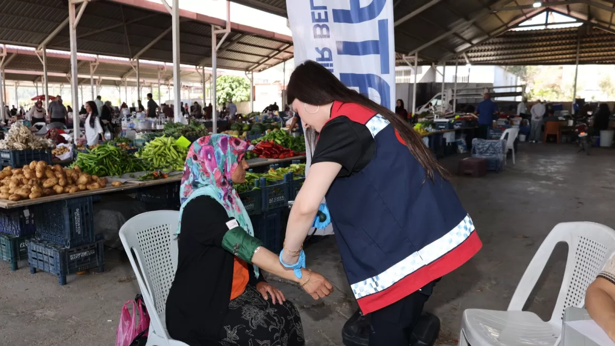 Hatay'da sağlıklı yaşam için ücretsiz sağlık taraması yapıldı