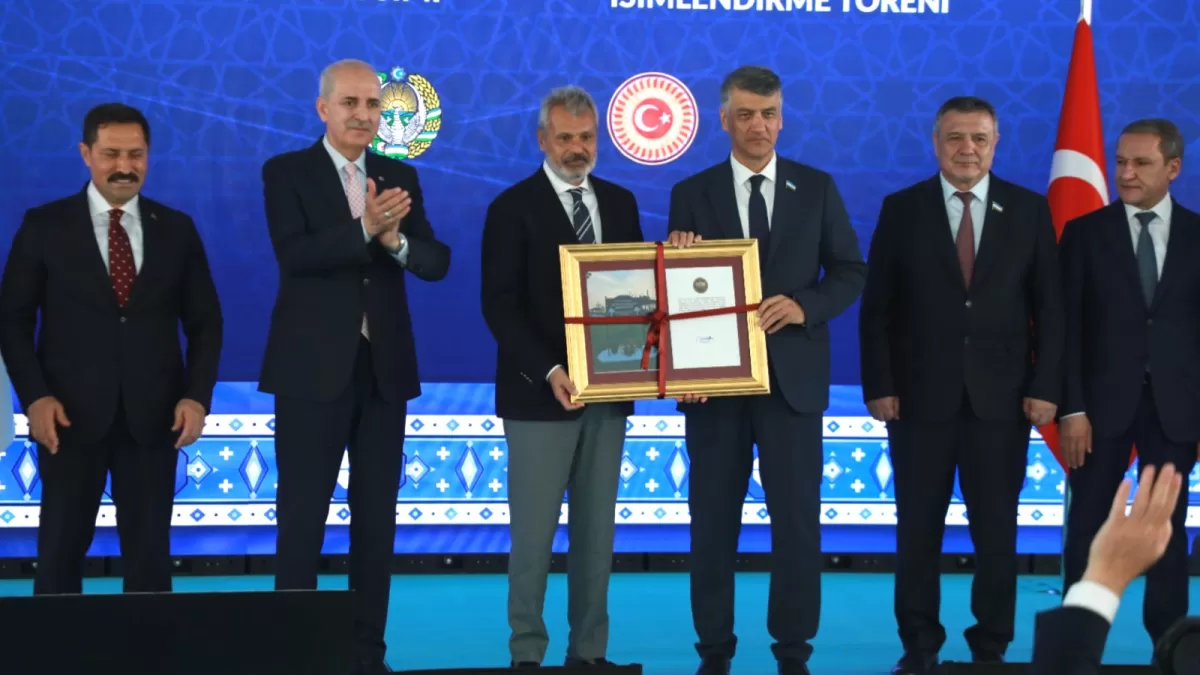 Hatay'da Özbekistan Mahallesi ve kardeşlik alanları törenle açıldı
