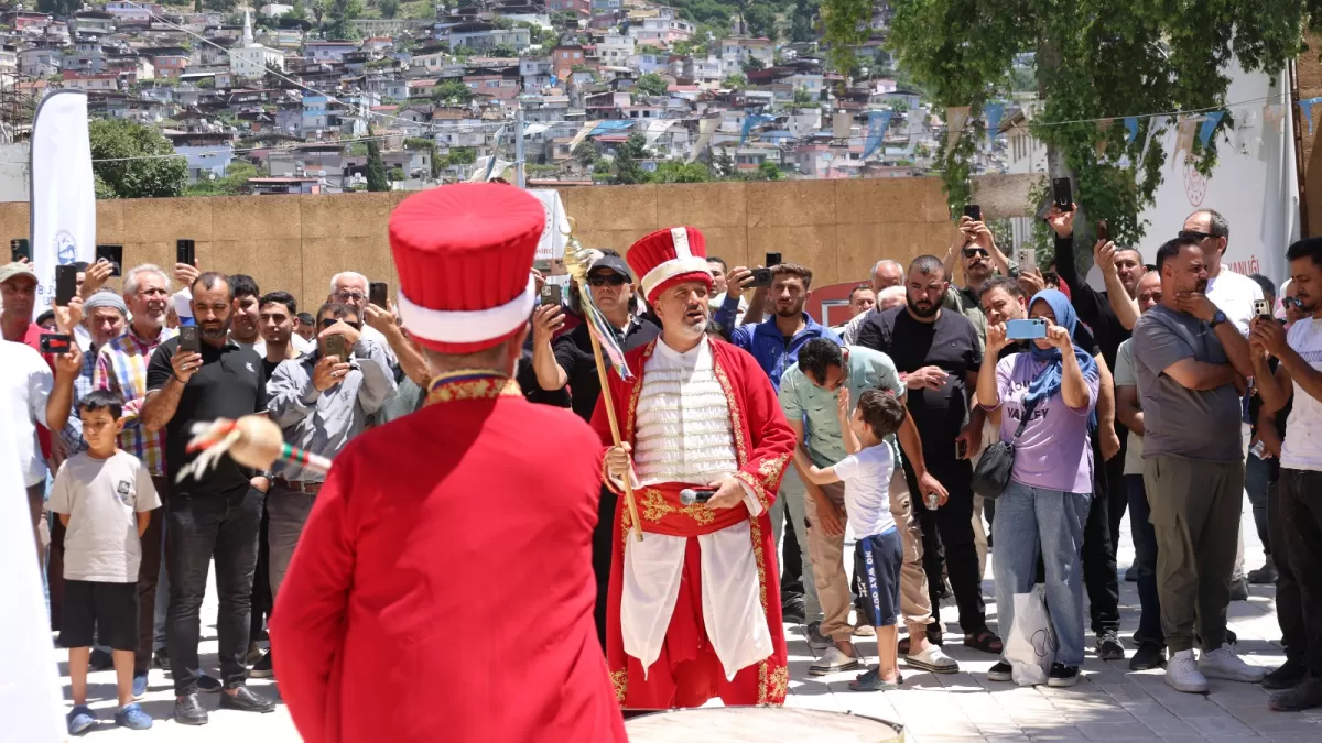 Hatay'da mehter coşkusu Habib-i Neccar Camii'nde yaşandı