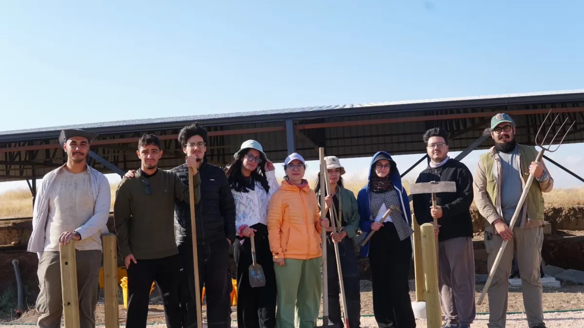 Eskişehir'de gençler Küllüoba Höyüğü'nde arkeolojiyle tanıştı
