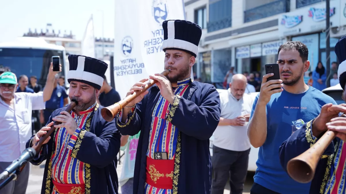 Hatay Büyükşehir Belediyesi Mehteran Takımı Reyhanlı'da sahne aldı