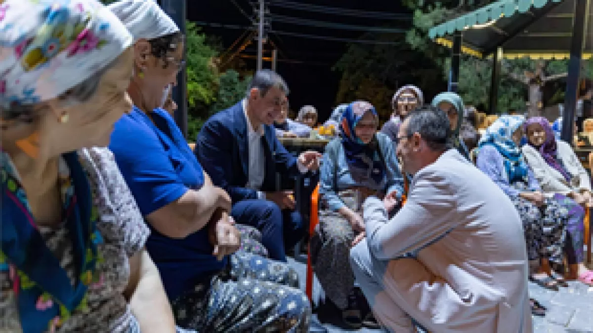 Başkan Tugay, Beydağlı kadınlara üretim çağrısı yaptı