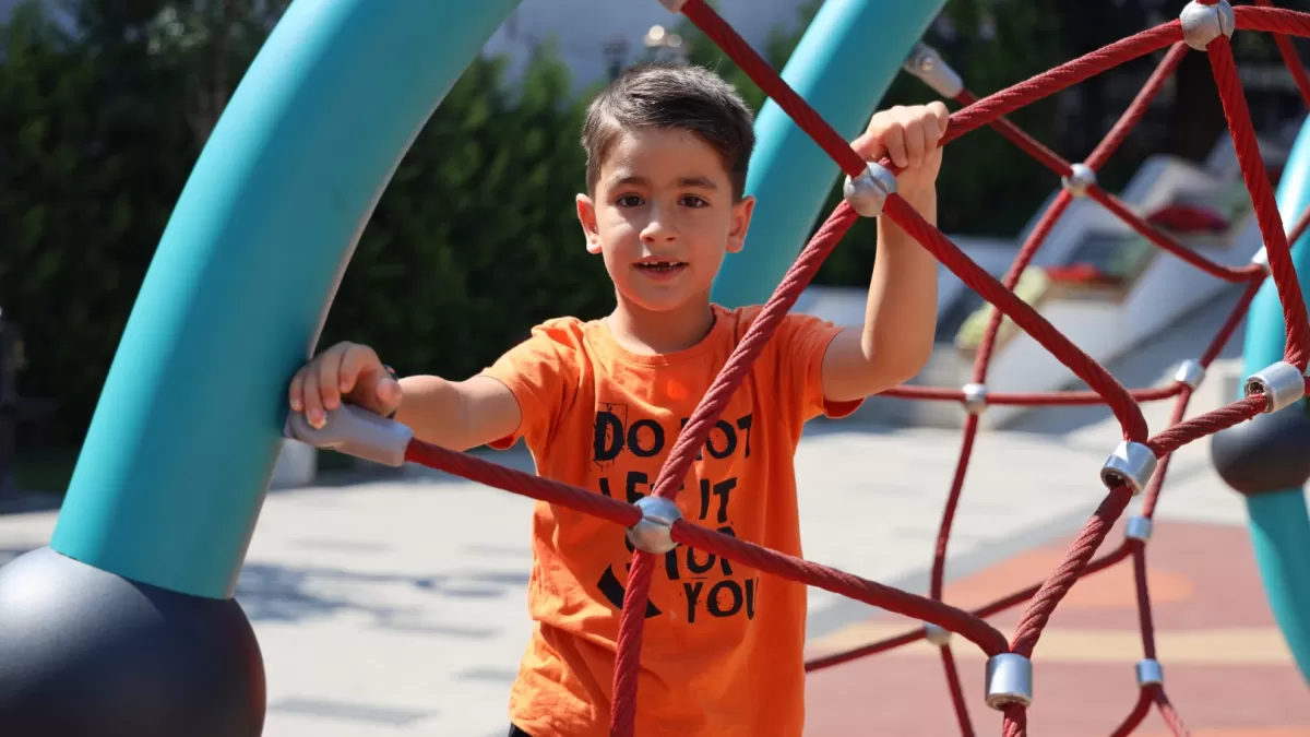 İzmit merkezinde yeni dinlenme alanı Mola Park açıldı