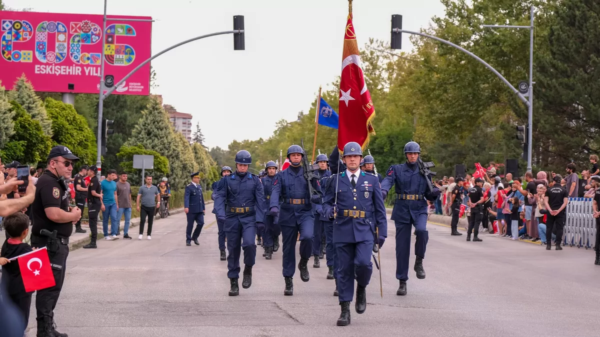 Eskişehir'de Zafer Bayramı'nın 104. yılı kutlandı