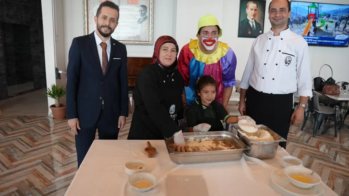 Hatay Büyükşehir Belediyesi çocuklara kültürlü bayram etkinliği